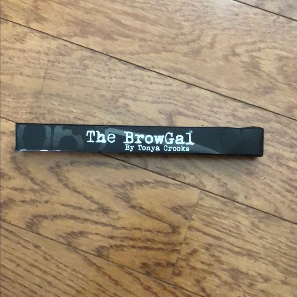 The BrowGal